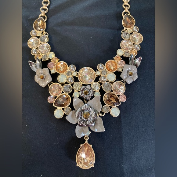 Simply Vera Vera Wang Jewelry - Simply Vera Wang Necklace